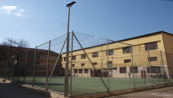 Internat, teren de sport.